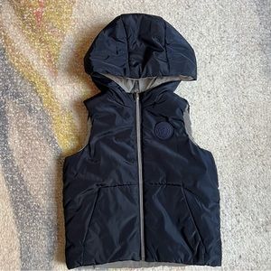 EUC Reversible Jacadi Vest - Navy & Metallic Gray, 3T